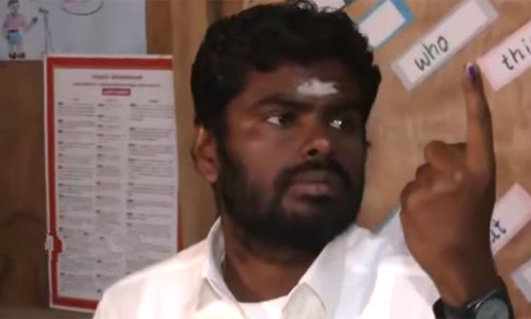 தமிழக பா.ஜனதா தலைவரும் கோவை தொகுதி வேட்பாளருமான ... ... நாடாளுமன்ற தேர்தல்: தமிழ்நாட்டில் 72.09 சதவிகித வாக்குப்பதிவு