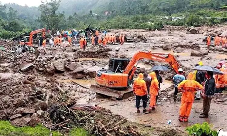 வயநாடு நிலச்சரிவில் சிக்கி உயிரிழந்தோர் எண்ணிக்கை... ... கேரளாவில் பயங்கர  நிலச்சரிவு: பலி எண்ணிக்கை  123 ஆக உயர்வு -  இரவிலும் தொடரும் மீட்பு பணிகள்